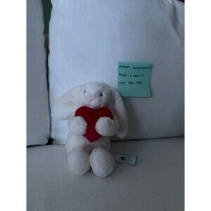 Jellycat Bashful Bunny with Heart Small